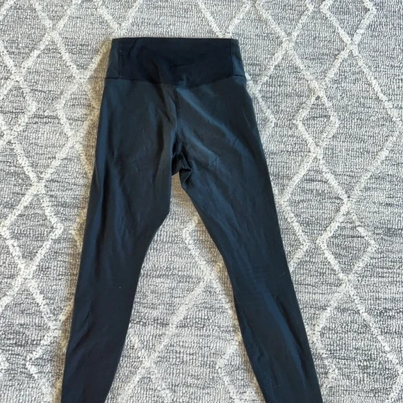Black Nike leggings - Picture 4 of 5
